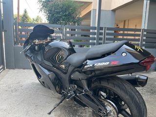 Suzuki Hayabusa 2001-thumb-3