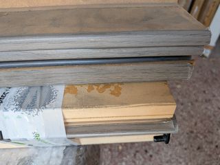 Εκθεσιακή πόρτα με κρυφούς μεντεσέδες κ μαγνητική κλειδαριά φύλλο 80 210