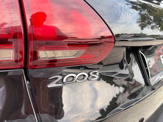 Peugeot 2008 2017 1.2 PURETECH 110 ALLURE PANORAMICParktronic/Park-Assist/Navi-thumb-77