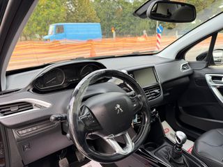 Peugeot 2008 2017 1.2 PURETECH 110 ALLURE PANORAMICParktronic/Park-Assist/Navi-thumb-36