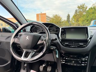 Peugeot 2008 2017 1.2 PURETECH 110 ALLURE PANORAMICParktronic/Park-Assist/Navi-thumb-40