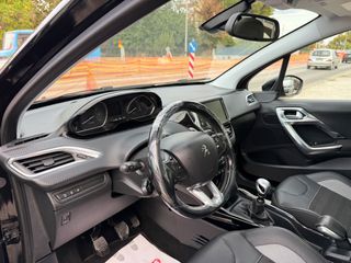 Peugeot 2008 2017 1.2 PURETECH 110 ALLURE PANORAMICParktronic/Park-Assist/Navi-thumb-34