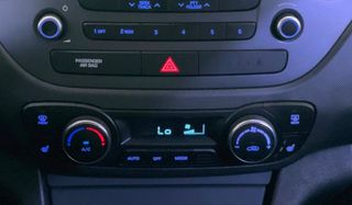 Hyundai i 10 2016 PASSION-thumb-9