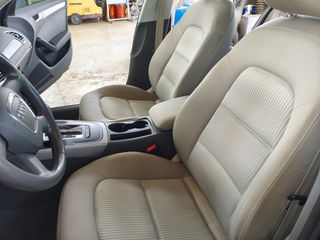 Audi A4 2010 1.8 tsi-thumb-1