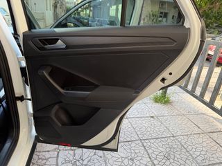 Volkswagen T-Roc 2020 1.5 TSI 150PS DSG7-thumb-14