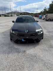 Bmw M5 2024 M5-thumb-1