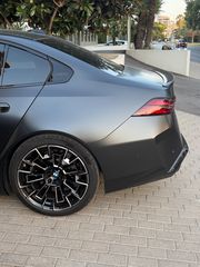 Bmw M5 2024 M5-thumb-6