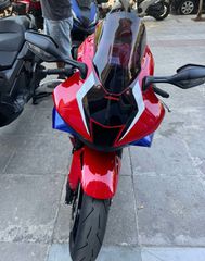 Honda CBR 1000RR 2020-thumb-4