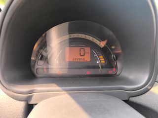 Citroen C2 2006 VTR-thumb-13