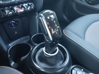 Mini ONE 2021-thumb-22