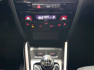 Suzuki Vitara 2026 1.4 HYBRID 2WD GL PLUS-thumb-14