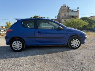 Peugeot 206 2004
