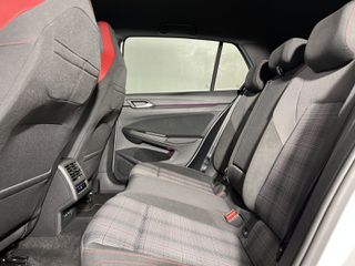 Volkswagen Golf 2023 VIII GTI 2.0 TSI-thumb-8