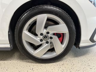 Volkswagen Golf 2023 VIII GTI 2.0 TSI-thumb-10