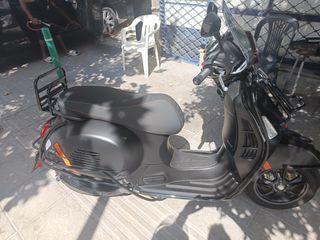 Piaggio Vespa GTS 300 2024-thumb-1