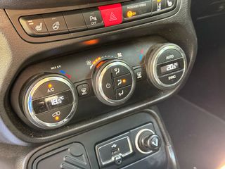 Jeep Renegade 2017 #ΘΕΡΜΑΙΝΟΜΕΝΑ ΚΑΘΙΣΜΑΤΑ #KEYLESS #FULL FULL EXTRA-thumb-36