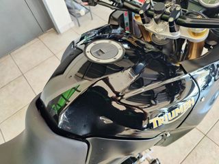 Triumph Tiger 1050 2012-thumb-5