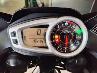 Triumph Tiger 1050 2012-thumb-17