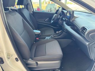 Toyota Yaris 2022 *ΕΛΛΗΝΙΚΗΣ ΑΝΤ. *HYBRID * CARPLAY * BOOK SERVICE * ΤΕΛΗ 0-thumb-25