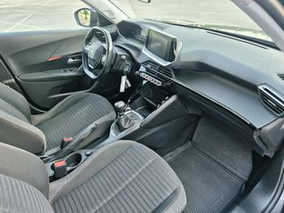 Peugeot 2008 2020 1.2 ACTIVE PLUS-thumb-9