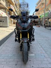 Honda X-ADV 2017-thumb-2