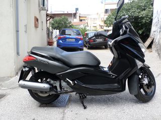 Yamaha XMAX 125 2010 xmax-thumb-1