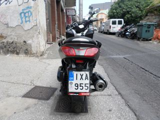 Yamaha XMAX 125 2010 xmax-thumb-3
