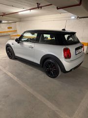 Mini Cooper D 2018-thumb-18