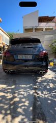 Porsche Cayenne 2012-thumb-5