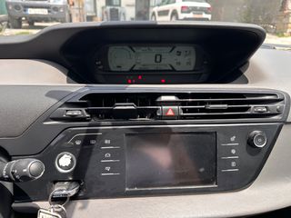 Citroen C4 Picasso 2016 1.6 diesel-thumb-10