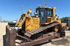Μπουλντόζες CAT 2005 D6R LGP+RIPPER +ARISTO ++EYKAIREIA+-thumb-1