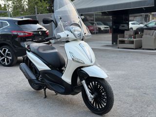 Piaggio Beverly 300i 2016-thumb-5