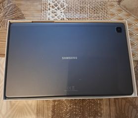 Samsung galaxy tad a7-thumb-1