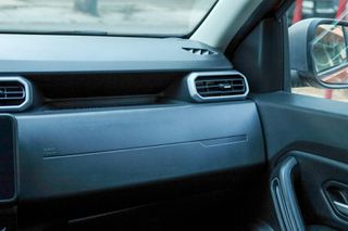 Dacia Duster 2023 1.5 Blue dCi 115hp JOURNEY (4x4)-thumb-37