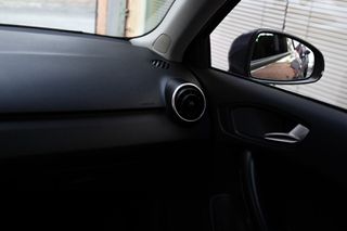 Audi A1 2016 1.0cc TFSI 95hp  (Navi)-thumb-31