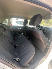 Volkswagen Polo 2017-thumb-5