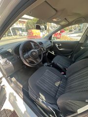 Volkswagen Polo 2017-thumb-6