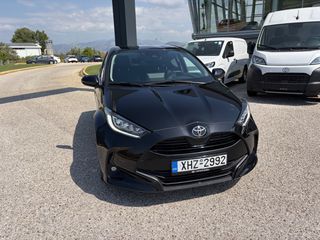 Toyota Yaris 2024 1.5P STYLE 29.813ΧΛΜ! ΑΡΙΣΤΟ!-thumb-4