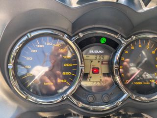 Suzuki V-Strom 1000 2008-thumb-4