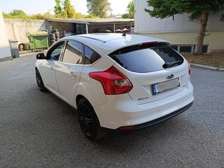 Ford Focus 2013-thumb-2