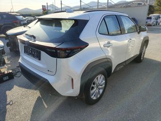 Toyota Yaris Cross 2024 1.5 HYBRID AUTO STYLE PLUS-thumb-8