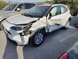 Toyota Yaris Cross 2024 1.5 HYBRID AUTO STYLE PLUS-thumb-16