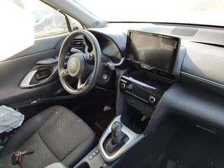 Toyota Yaris Cross 2024 1.5 HYBRID AUTO STYLE PLUS-thumb-22