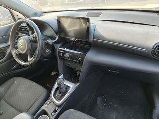 Toyota Yaris Cross 2024 1.5 HYBRID AUTO STYLE PLUS-thumb-25