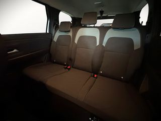 Dacia Jogger 2026 extreme Eco-G 120 7-S EDC-thumb-16