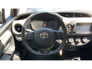 Toyota Yaris 2018 ACTIVE-thumb-9