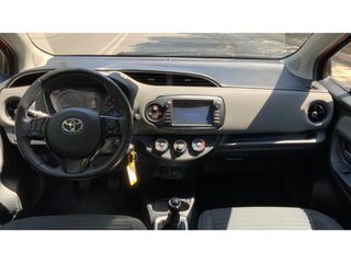 Toyota Yaris 2018 ACTIVE-thumb-8