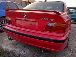 Bmw 318 1990 i.s-thumb-6
