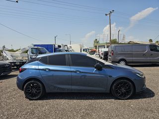 Opel Astra 2018-thumb-4