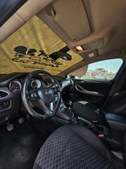 Opel Astra 2018-thumb-16